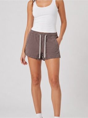 Vuori Women’s Vintage Ripstop in Hazel/Mauve Size M?